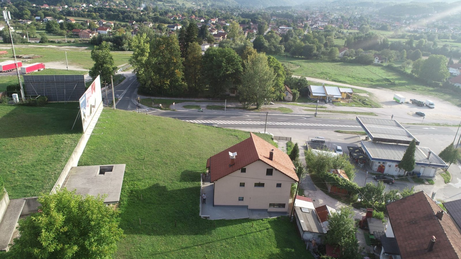 2025_08_28_17_50_IMG_6020-min