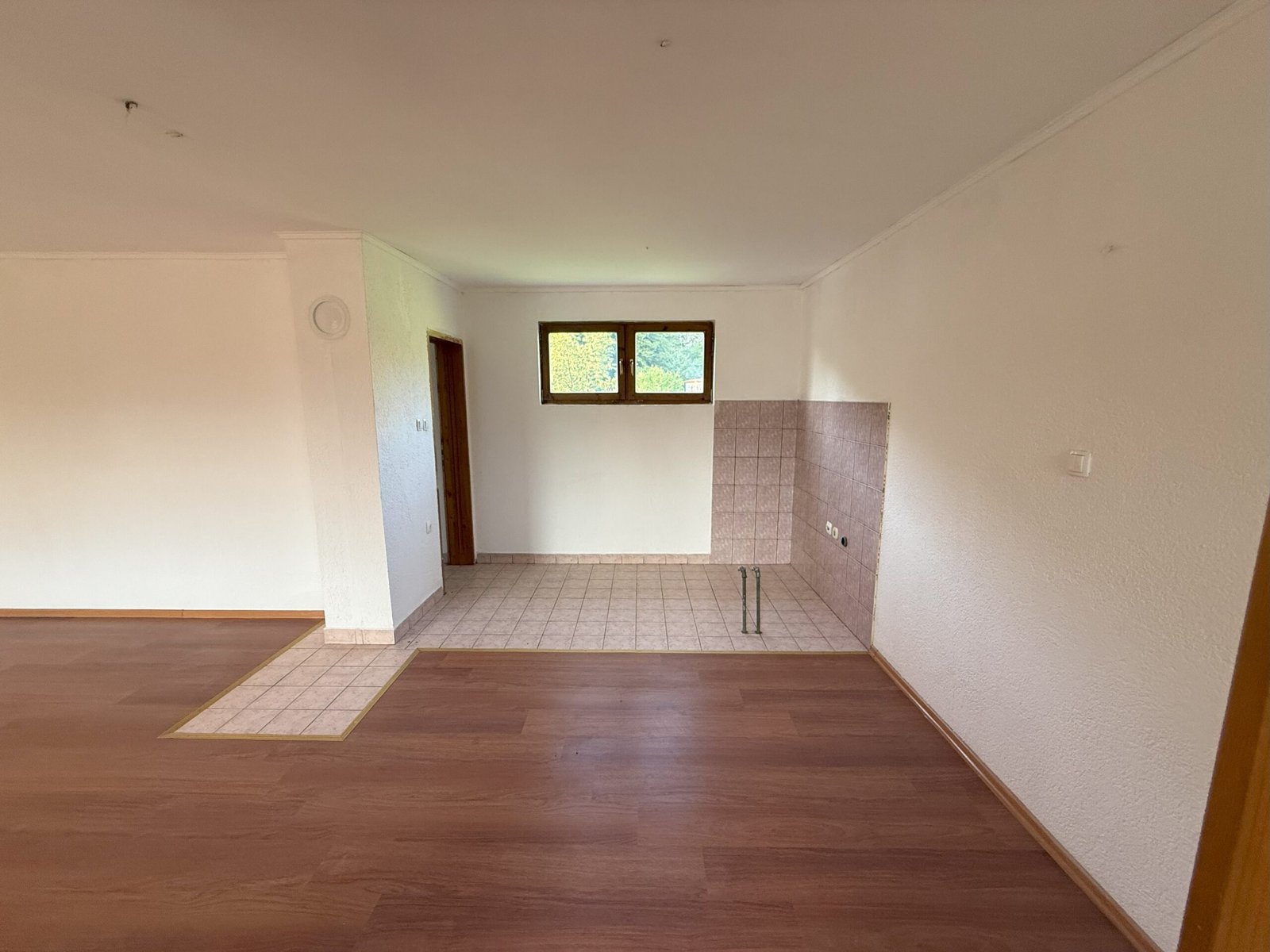 2025_08_28_18_00_IMG_6050-min