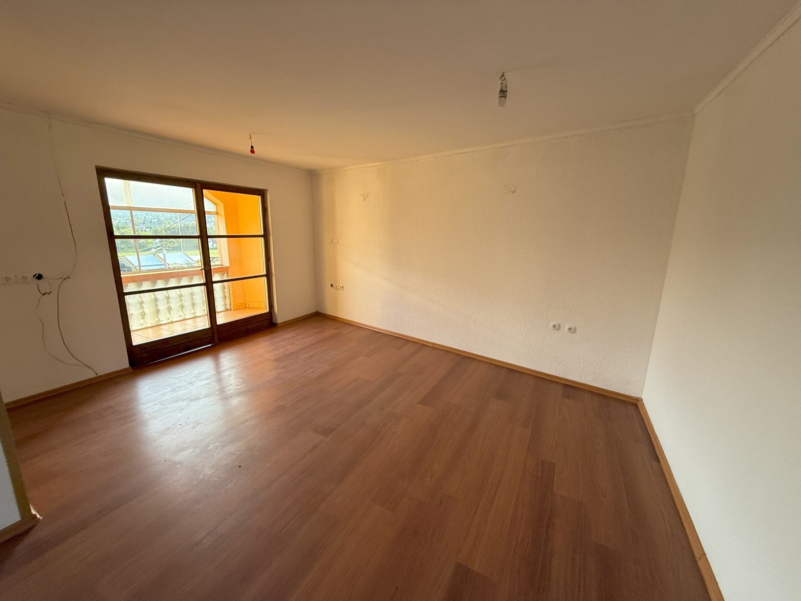 2025_08_28_18_01_IMG_6053-min