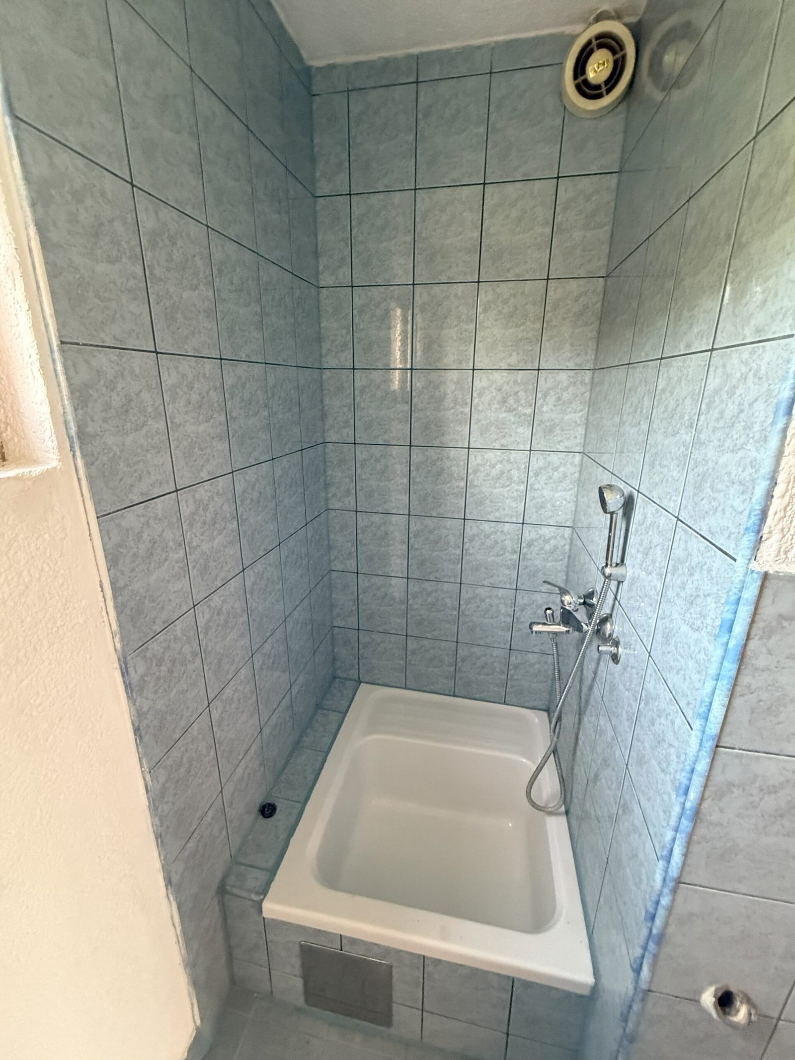 2025_08_28_18_02_IMG_6058-min