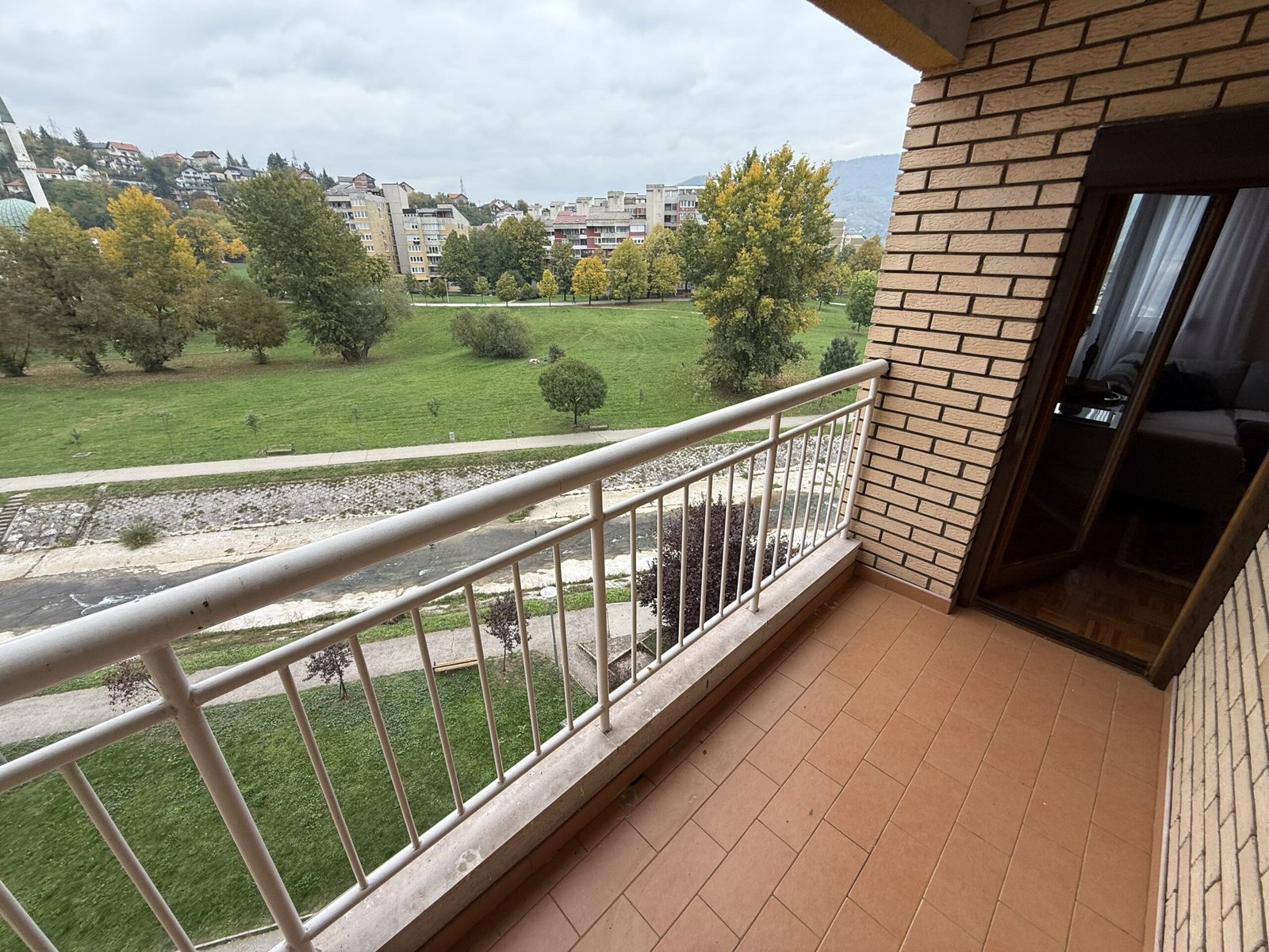 2025_10_13_15_54_IMG_7199-min